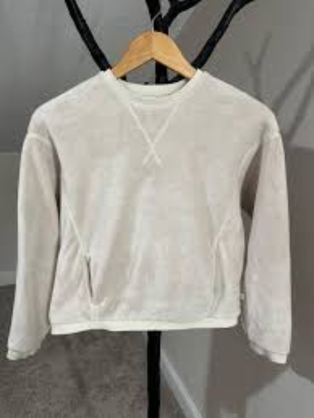 Athleta girl cream soft sweatshirt